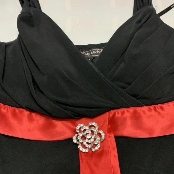 My Michelle dress. Size medium - Picture 5 of 8